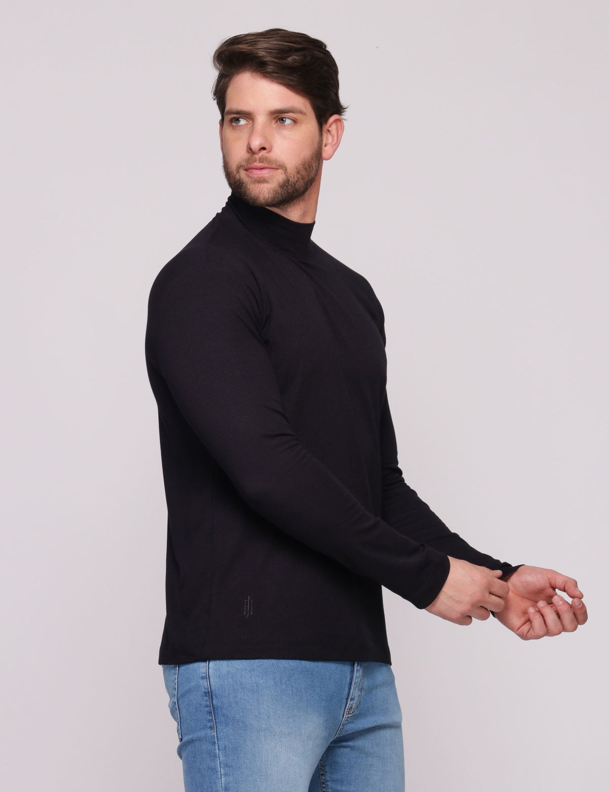 camisetamangalongacaneladagolaaltapreta_6.jpg