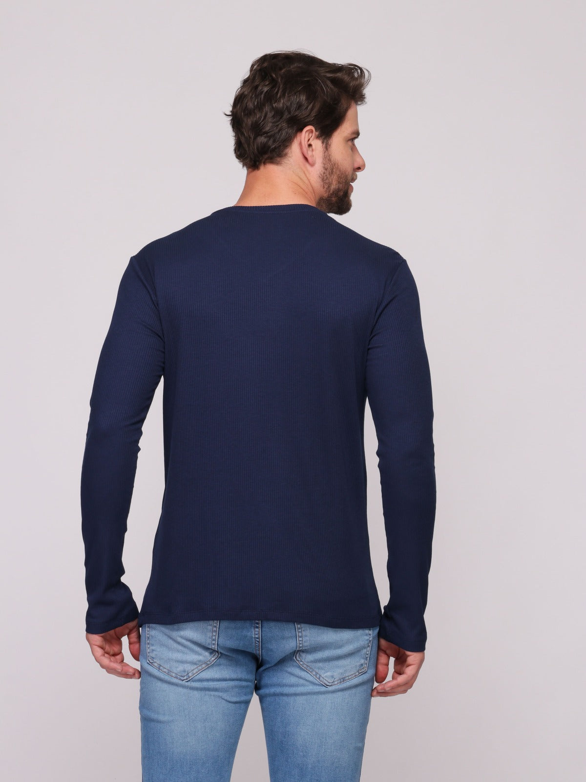 Camiseta Manga Longa Canelada Gola V